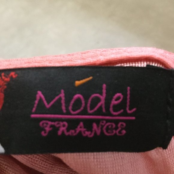 Dress - Picture 2 of 8